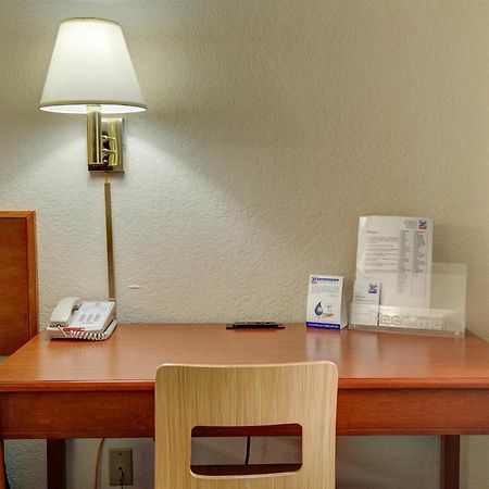 Good Nite Inn Sylmar Los Angeles Bagian luar foto