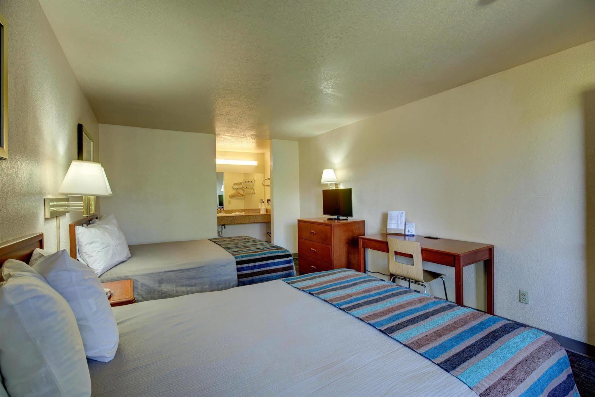 Good Nite Inn Sylmar Los Angeles Bagian luar foto